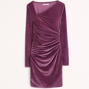 Asymmetrical neckline velvet mini dress